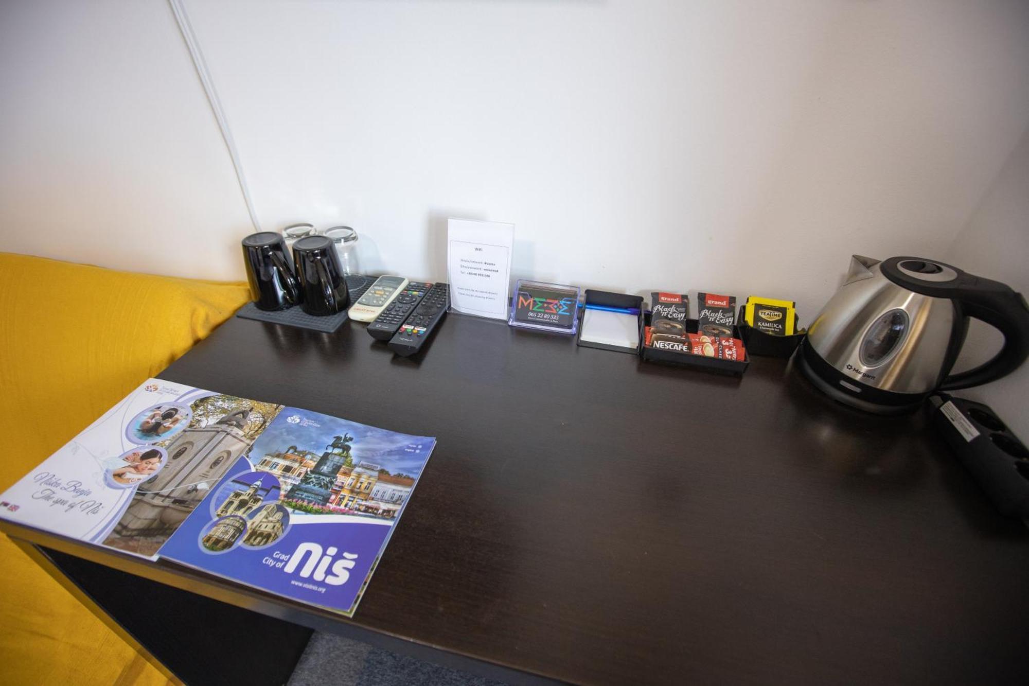 4 Rooms Apartments Nis Bagian luar foto