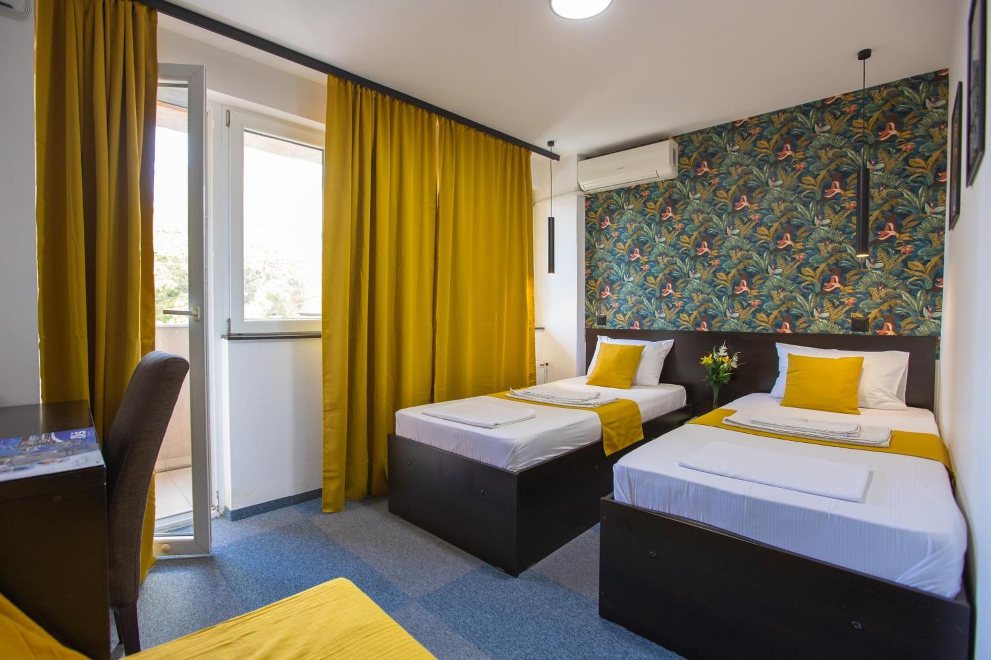 4 Rooms Apartments Nis Bagian luar foto